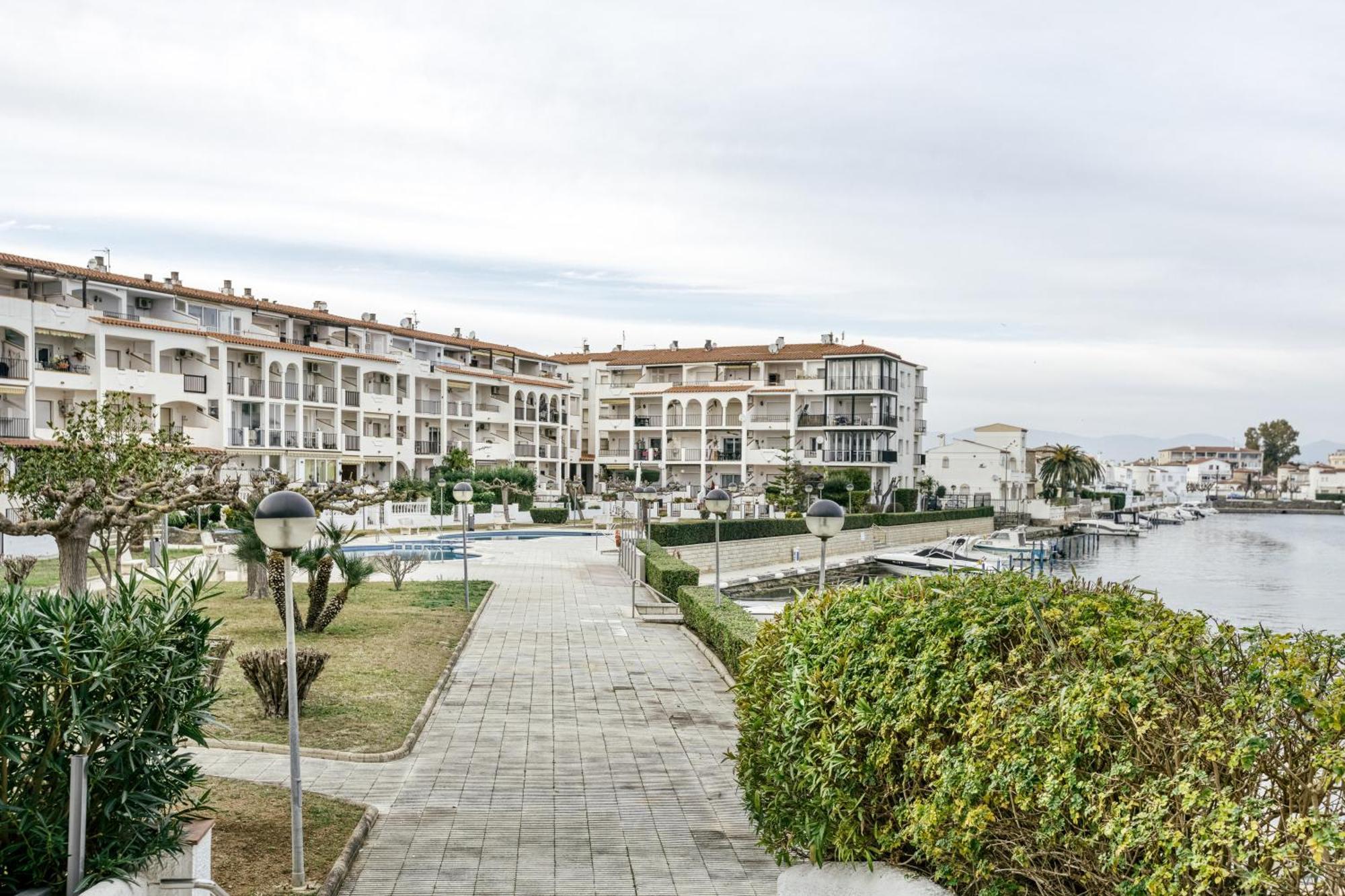 Lago Sant Mauricio Empuriabrava Exteriör bild